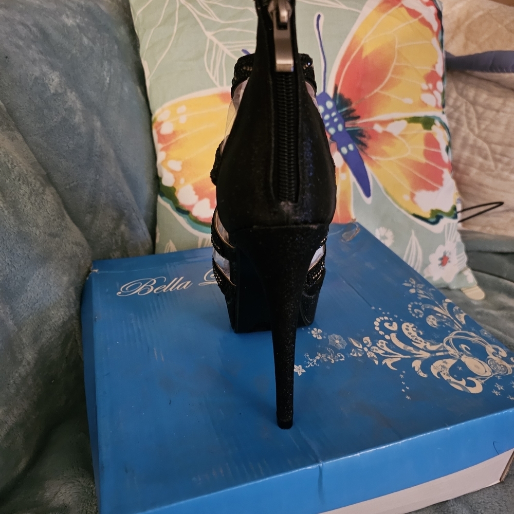 Bella Black and Gold Strappy Heels - Picture 4 of 6